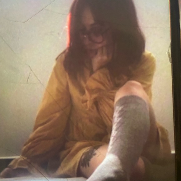 About seller - Picture 2 of 3